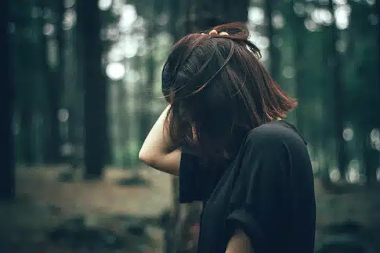 Señales imperceptibles para identificar Qué es la ansiedad silenciosa o funcional - Test para saber si eres víctima de una manipulación